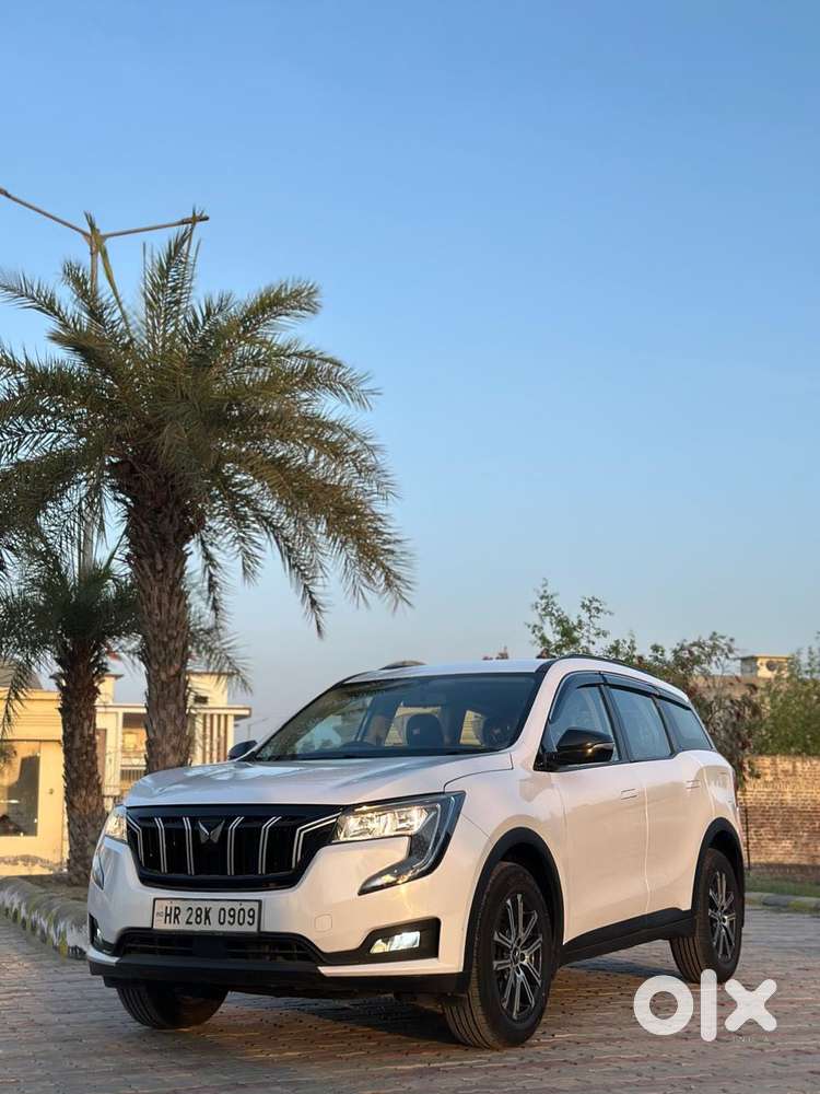 Mahindra Xuv700 2.2 Mx Diesel Mt 5 Str, 2022, Diesel