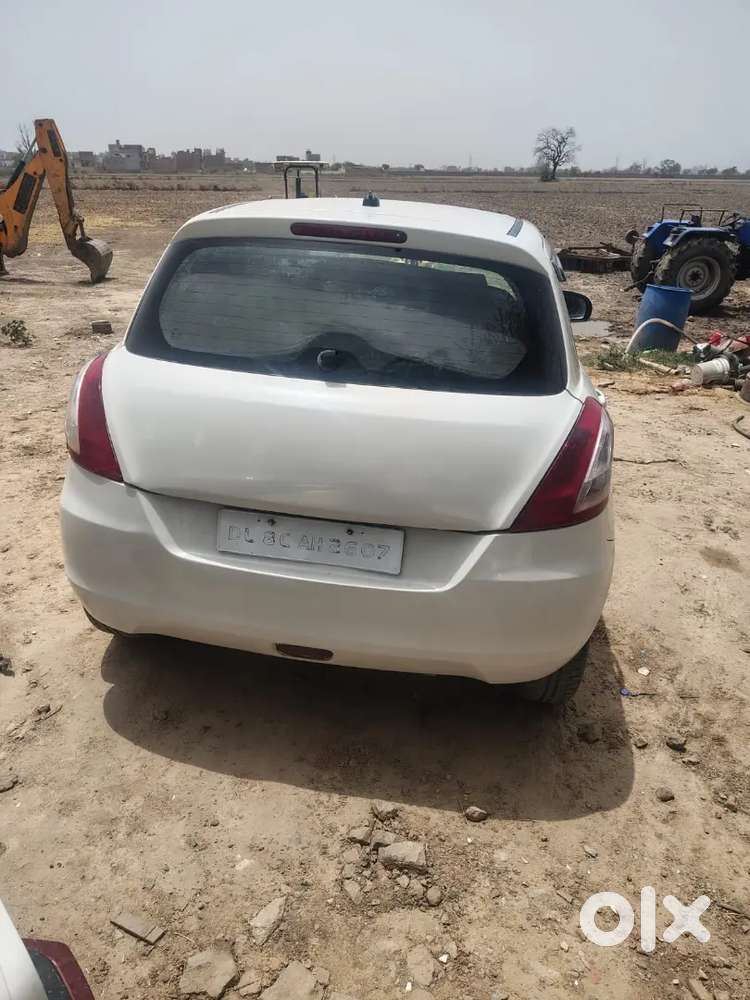Maruti Suzuki Swift 2015 Petrol Manual