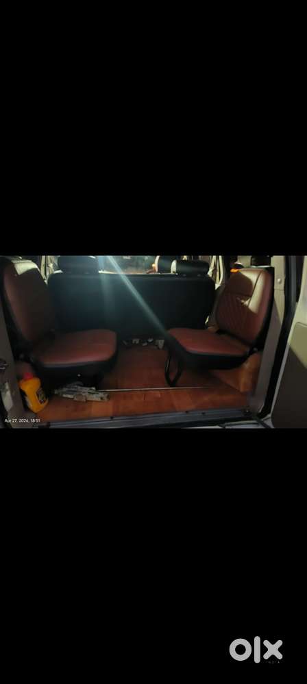 Mahindra Scorpio, 2015