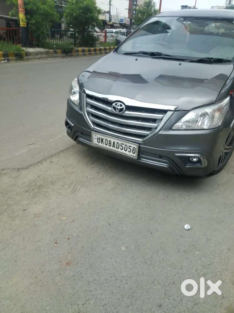 Toyota Innova 2013 Diesel Well Maintained