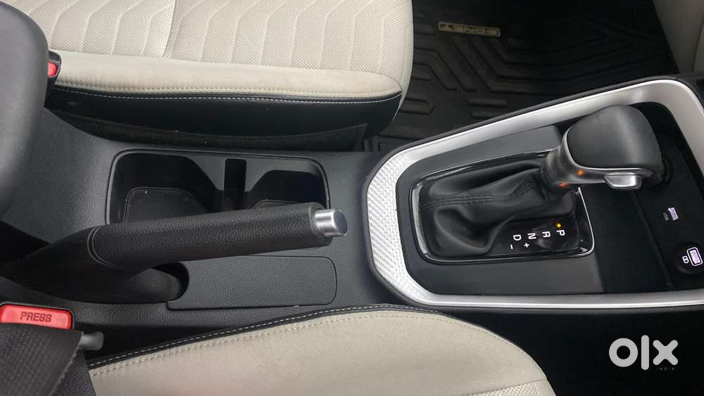 Kia Sonet Htx D, 2023, Petrol