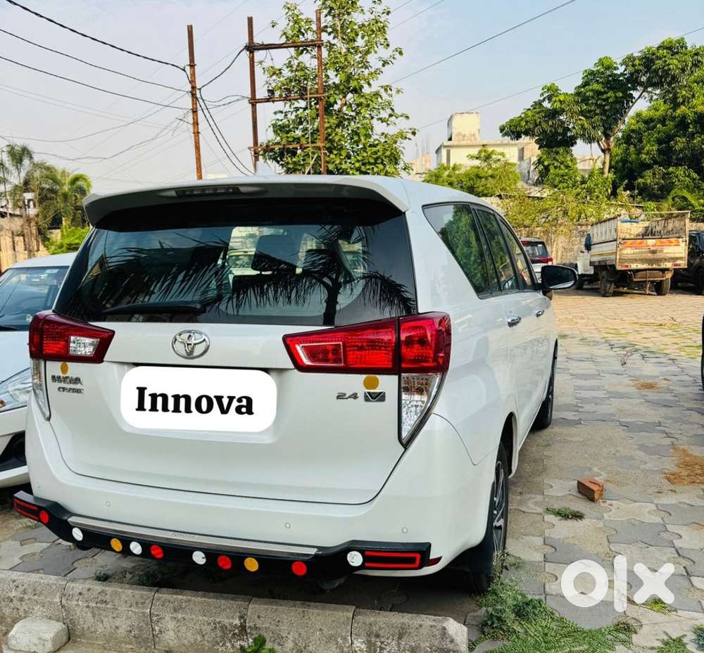 Toyota Innova 2.0 V Diesel Manual 2024