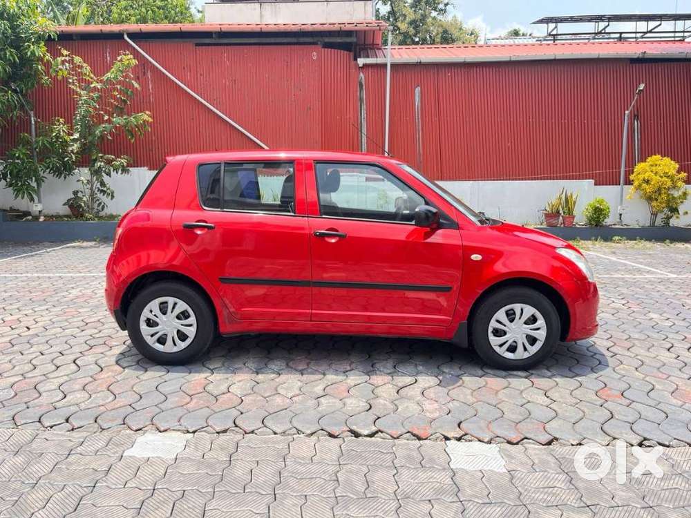 Maruti Suzuki Swift, 2009, Petrol