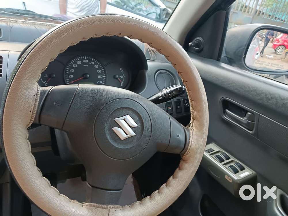 Maruti Suzuki Swift 2011