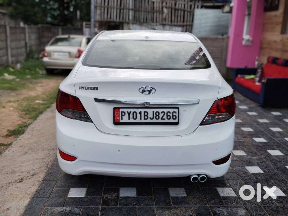 Hyundai Verna Fluidic 1.6 Crdi Sx Opt, 2011, Diesel