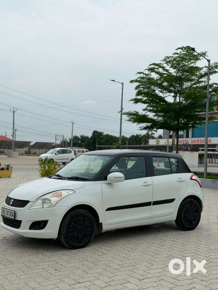 Maruti Suzuki Swift 2013 Cng & Hybrids Well Maintained
