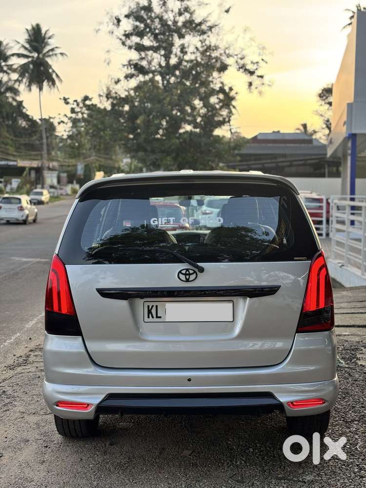 Toyota Innova 2.5 V 7 Str, 2013, Diesel