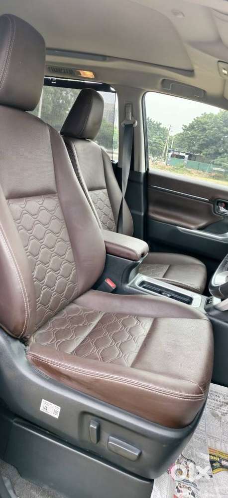 Toyota Innova Hycross Zx(o), 2026, Electric