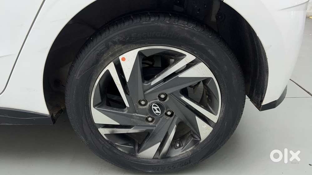 Hyundai I20 Asta (o) 1.2 Ivt, 2022, Petrol