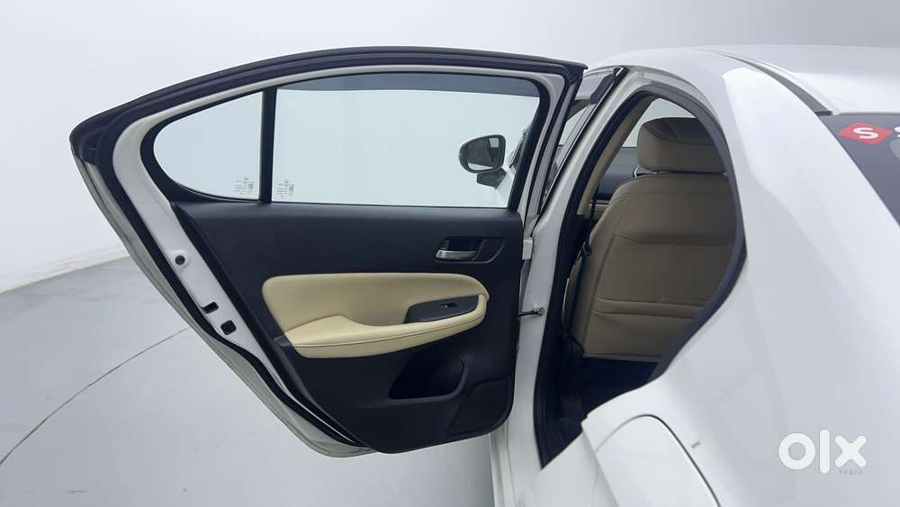 Honda City 1.5 Zx Cvt I-vtec, 2021, Petrol