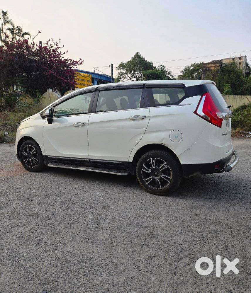 Mahindra Marazzo M8 8str, 2019, Diesel