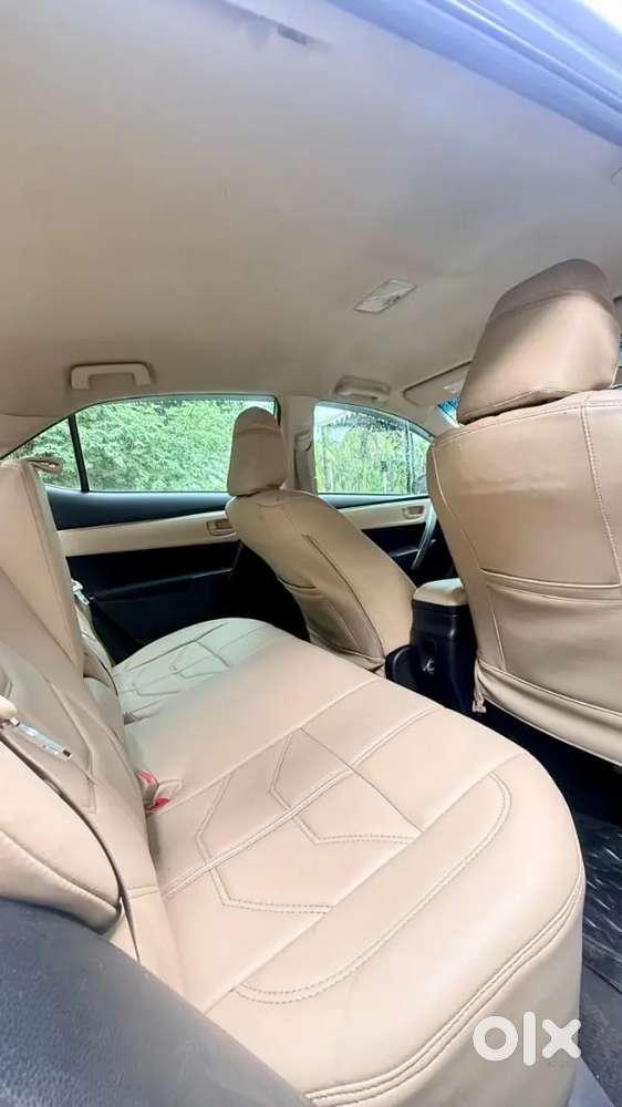 Toyota Corolla Altis 2015 December