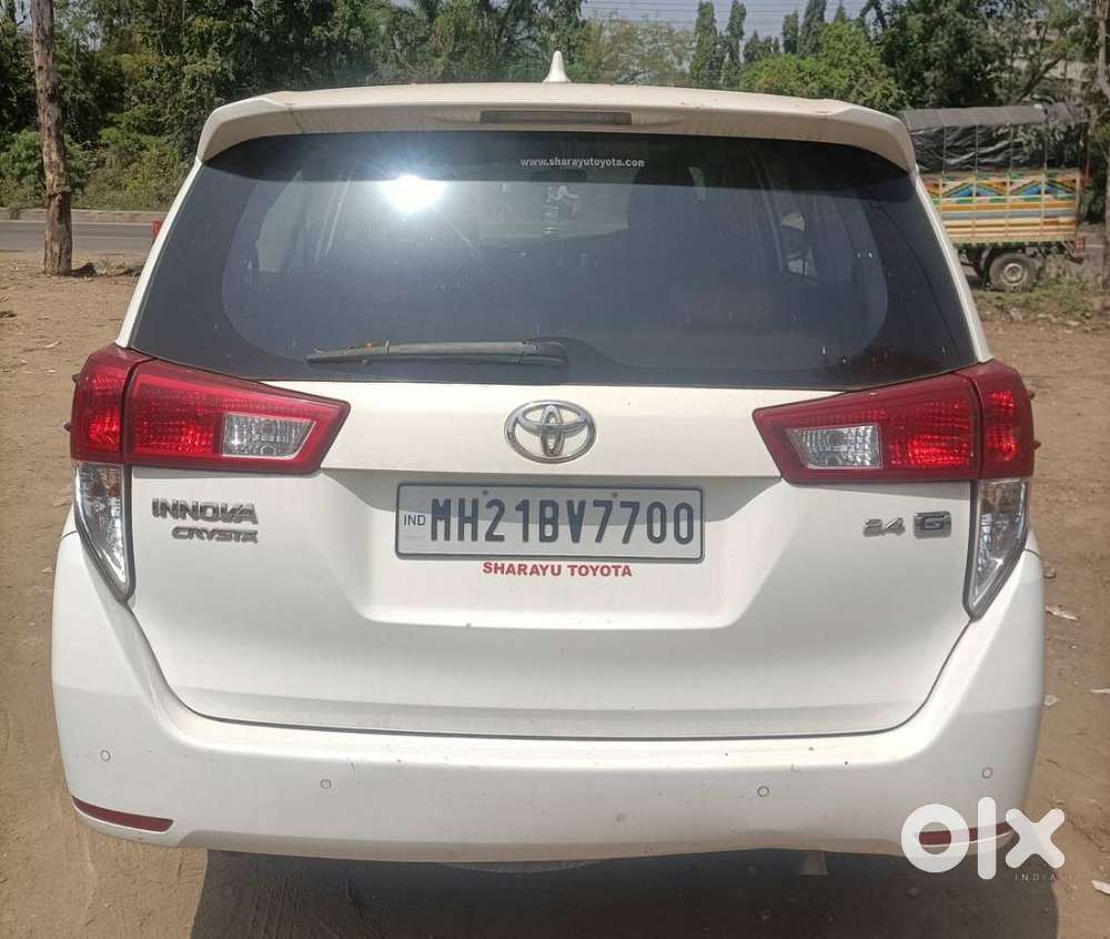 Toyota Innova Crysta 2.4 G Mt 7 Str, 2022, Diesel