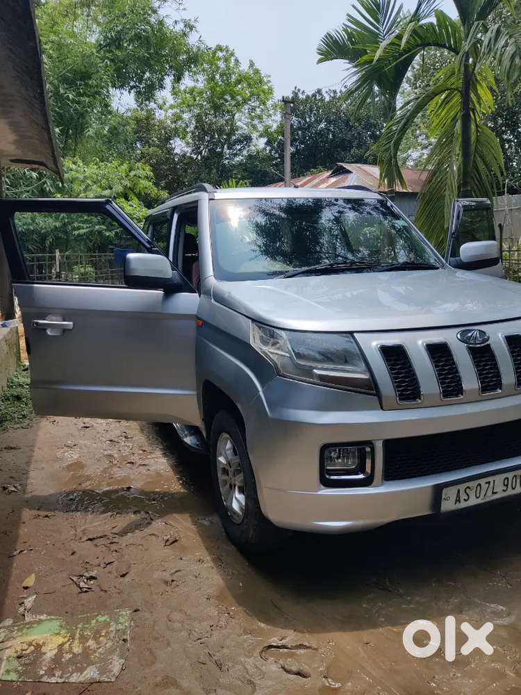Mahindra Tuv 300 2018 Diesel 102000 Km Driven