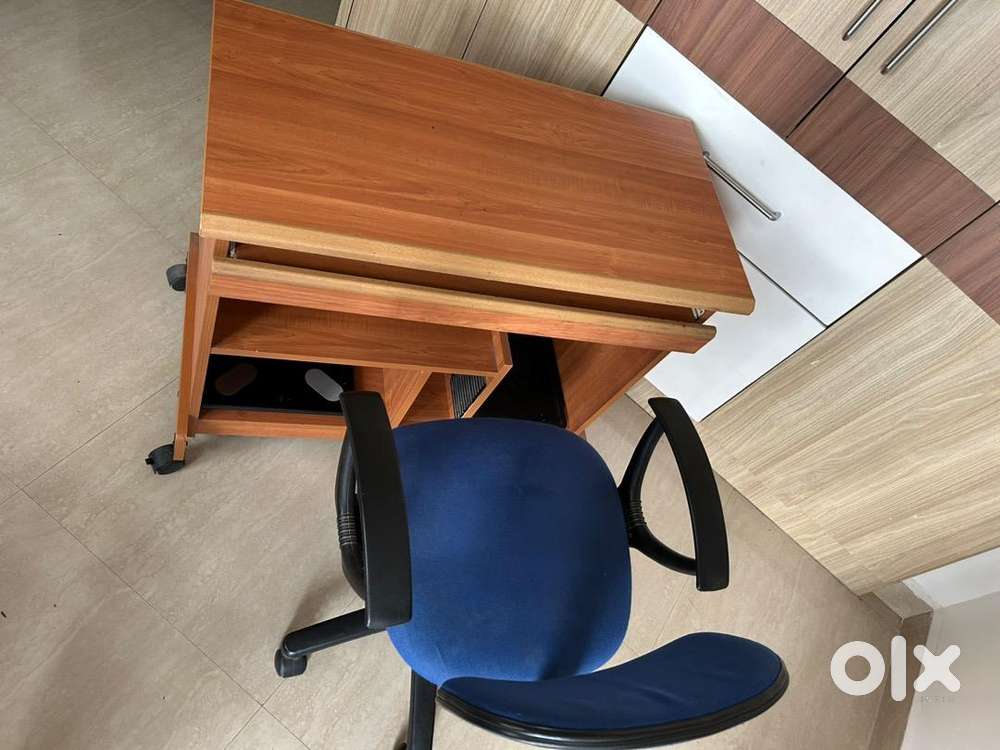 Damro Computer Table with Revolving chair Other Household Items