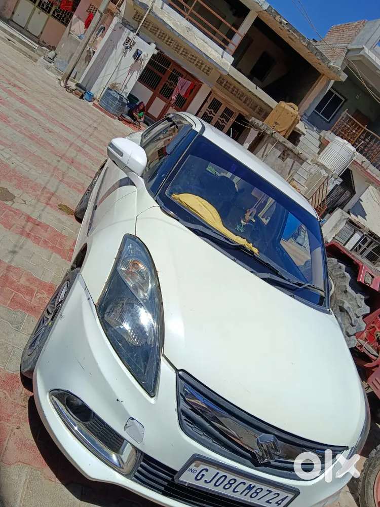 Maruti Suzuki Dzire 2017 Cng & Hybrids 115000 Km Driven
