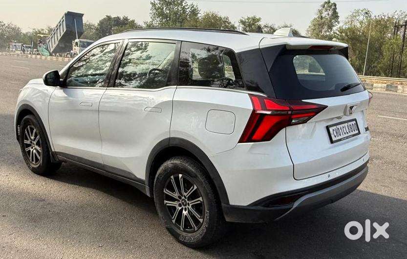 Mahindra Xuv700 2.2 Ax 7 Diesel At Str, 2022, Diesel