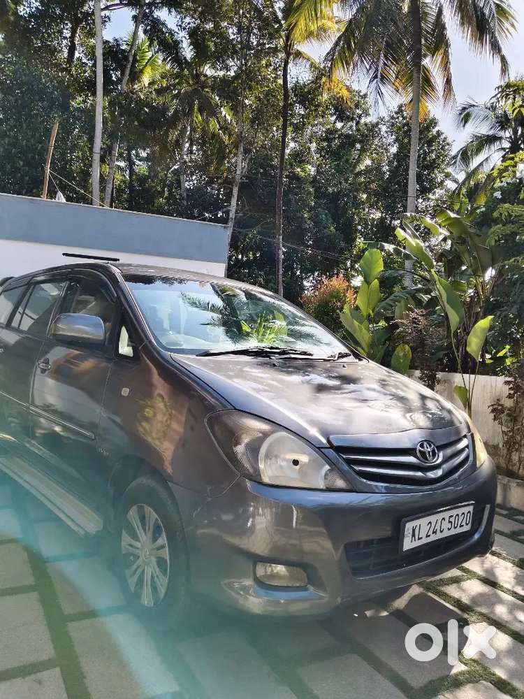 Toyota Innova 2.5 Diesel 2011