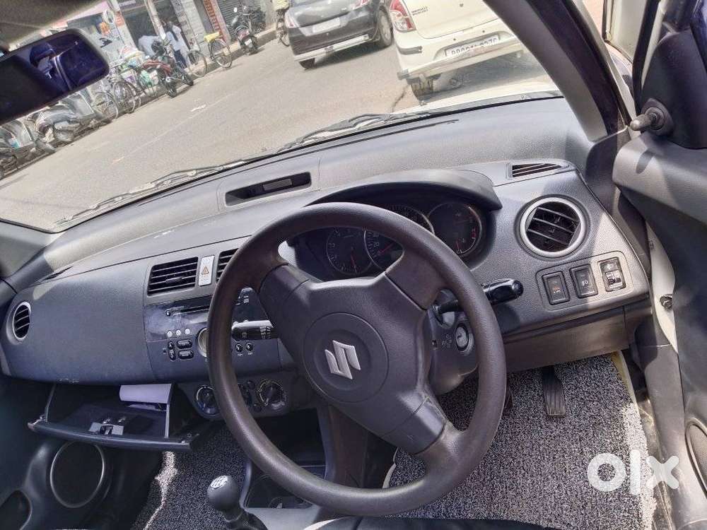 Maruti Suzuki Swift Dzire Vdi, 2012, Diesel