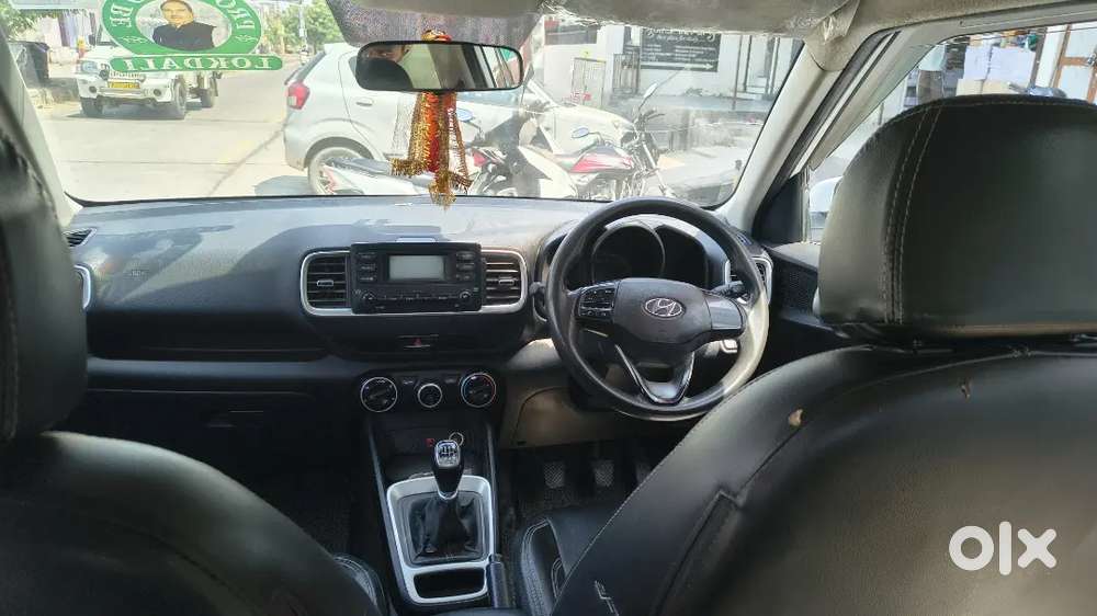 Hyundai Venue 2019 Diesel Well Maintained