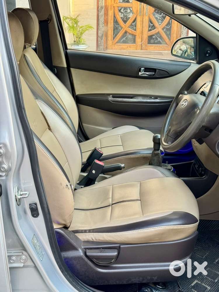 Hyundai I20 Magna, 2011, Petrol