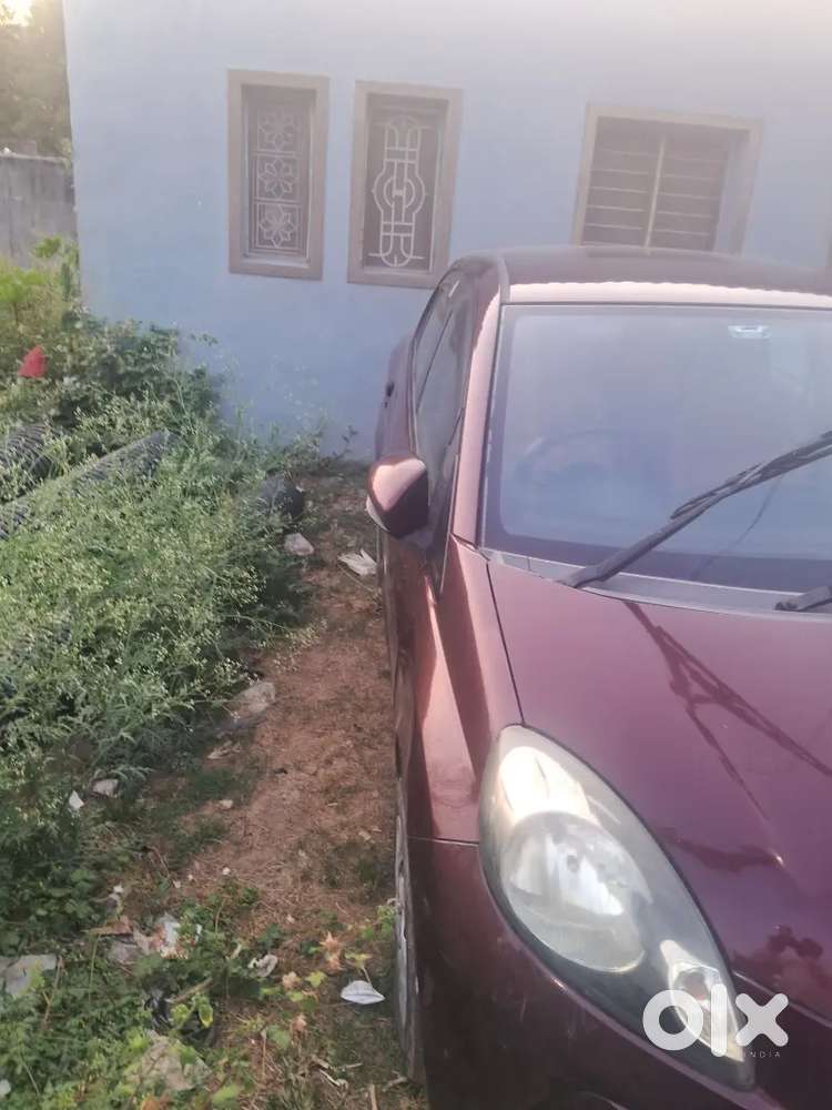 Honda Amaze 2015 Diesel 97000 Km Driven