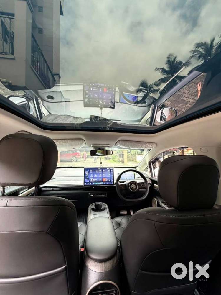 Mg Windsor Ev Essence, 2024, Electric