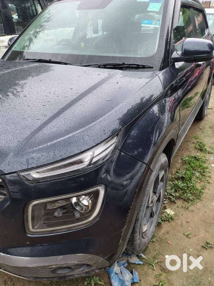 Hyundai Venue 1.0l Turbo Gdi Sx Mt, 2021, Petrol