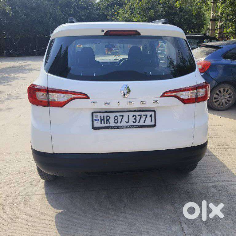 Renault Triber Rxl, 2022, Petrol