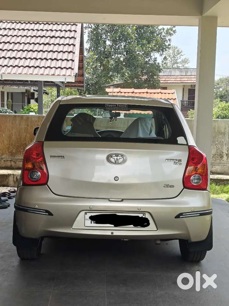Toyota Etios Liva 2013