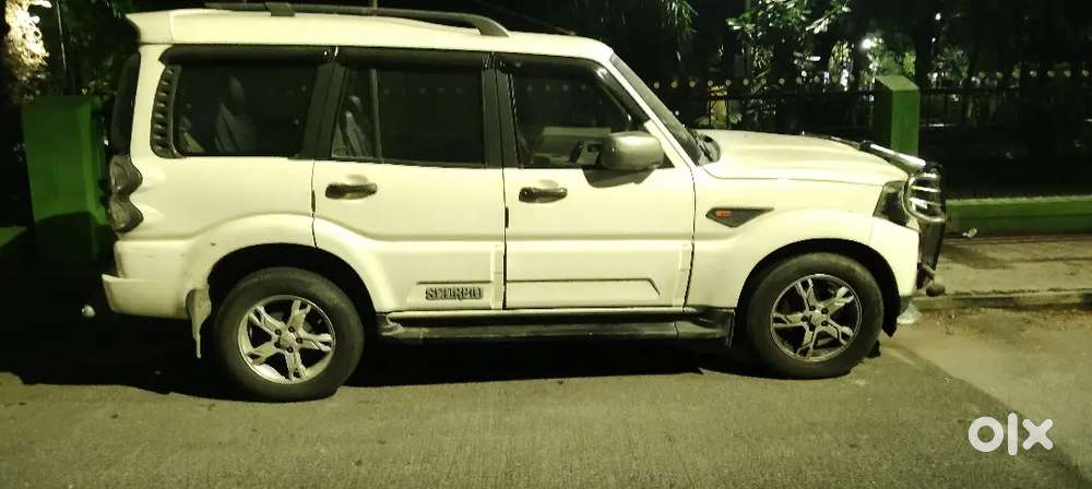 Mahindra Scorpio Diesel 2016 Manual