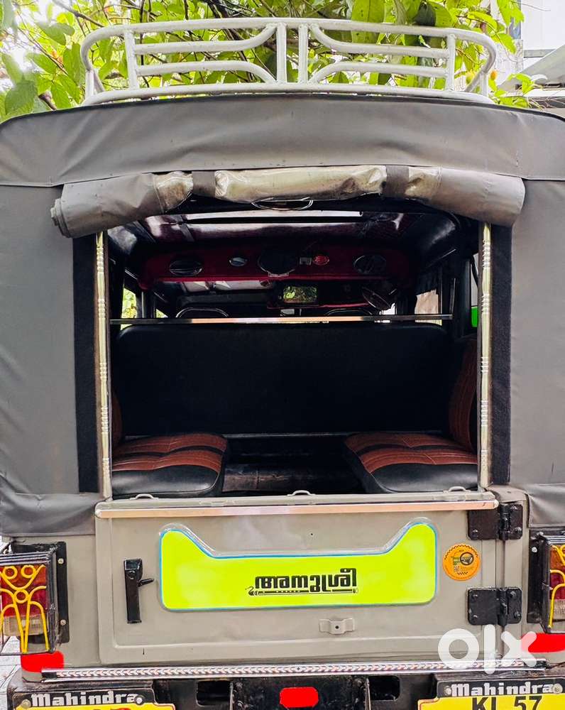 Mahindra Jeep