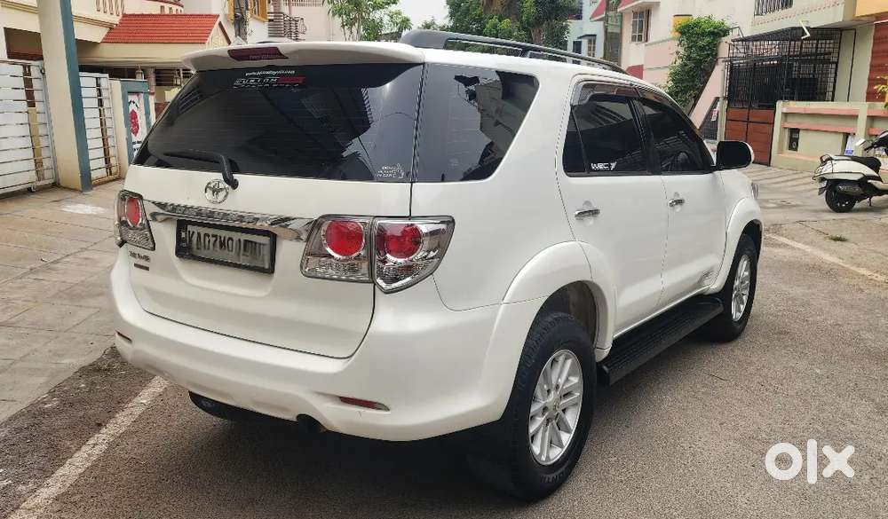 Toyota Fortuner Automatic