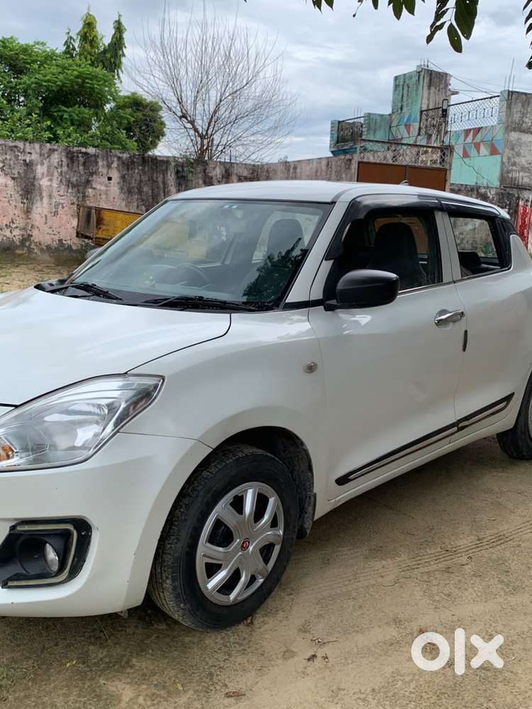 Maruti Suzuki Swift Lxi Optional-o, 2019, Petrol
