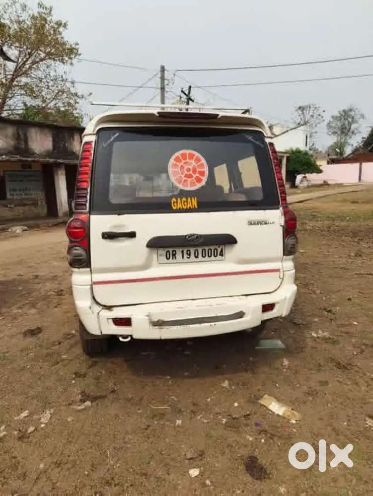 Mahindra Scorpio 2011