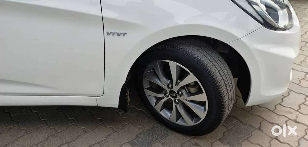Hyundai Verna 1.4 Cx, 2015, Petrol