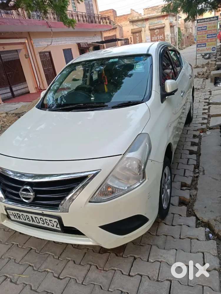 Nissan Sunny Petrol 2017