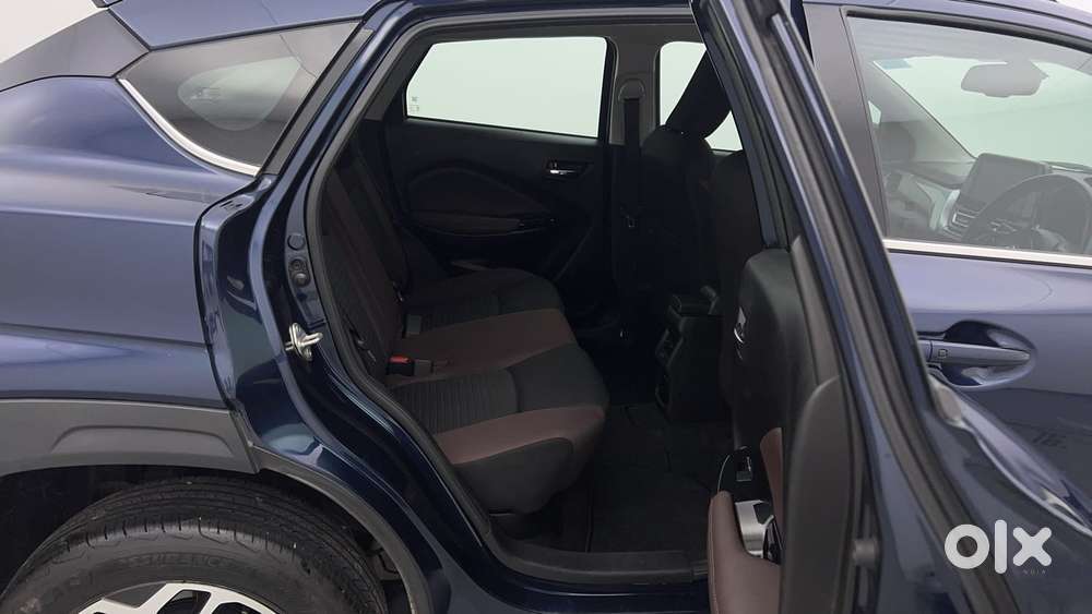 Maruti Suzuki Fronx Alpha 1.0l Turbo 6 At, 2023, Petrol