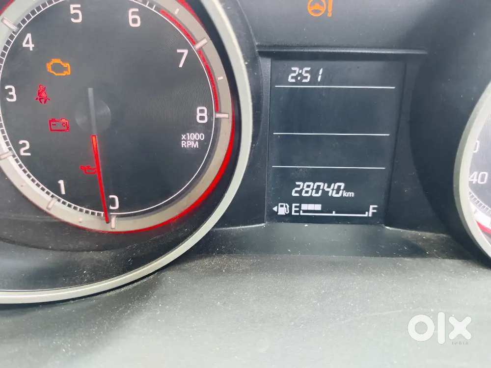 Maruti Suzuki Swift Vxi 2020