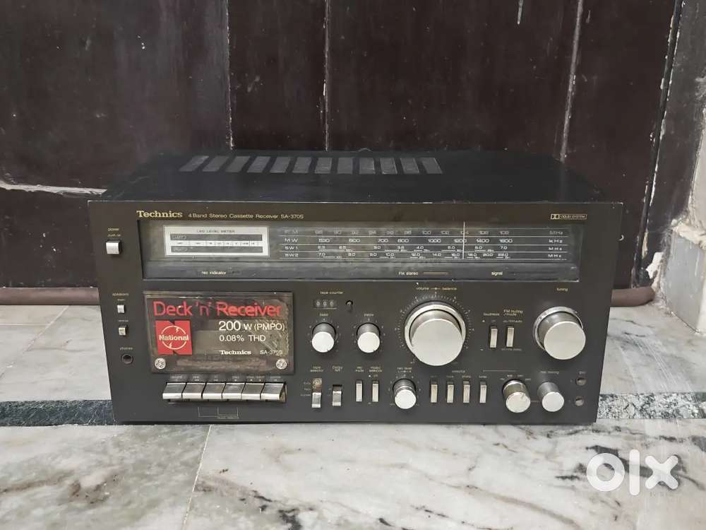 Technics vintage 1980 stereo amplifier cassette deck only aux  FM