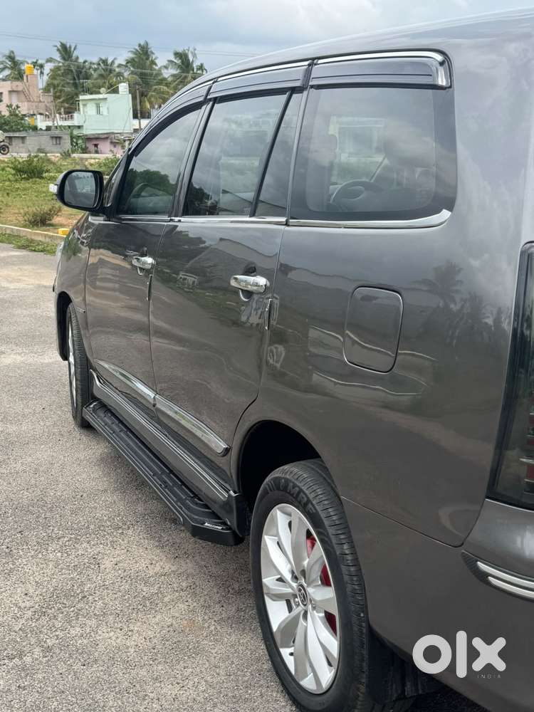 Toyota Innova 2.5 G (diesel) 7 Seater, 2014, Diesel
