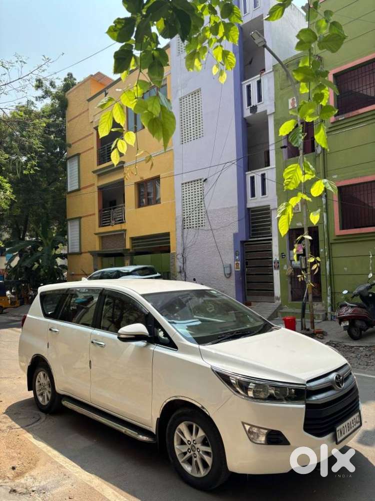 Toyota Innova Crysta 2.8 Gx At 7 Str, 2016, Diesel