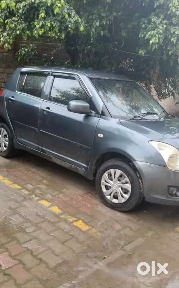 Maruti Suzuki Swift Petrol 2006