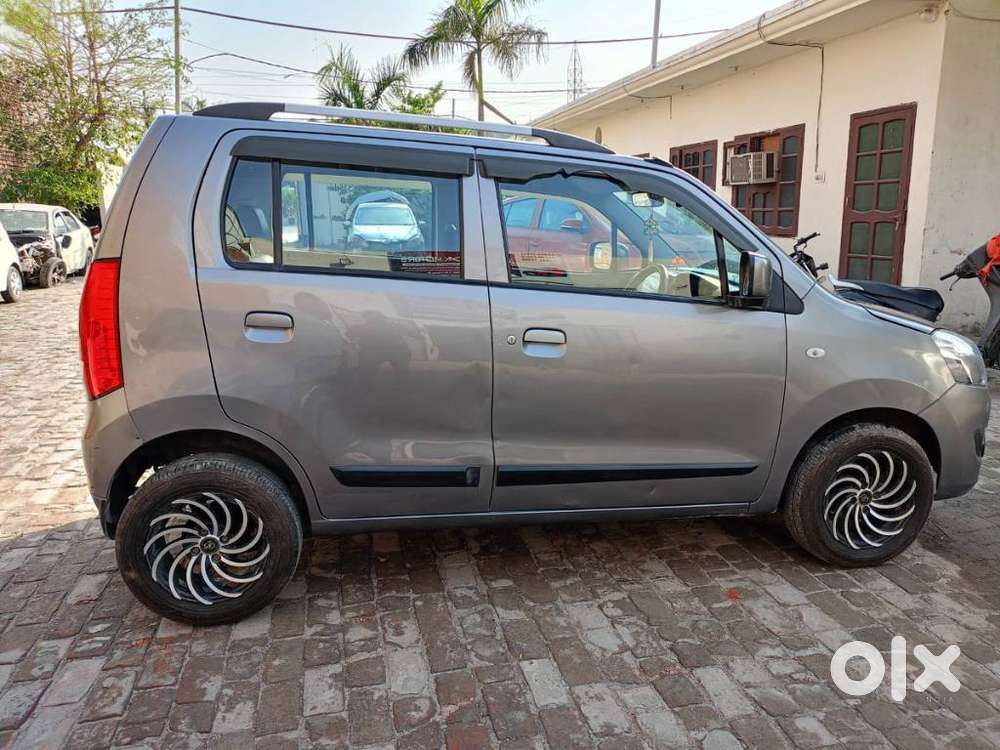 Maruti Suzuki Wagon R Vxi Optional, 2017, Petrol