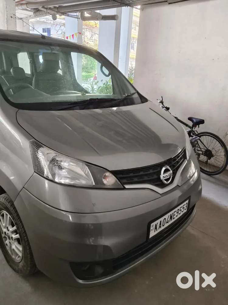 Nissan Evalia 2015 Diesel 74000 Km Driven