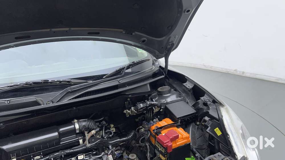 Maruti Suzuki Swift Vvt Vxi, 2018, Petrol