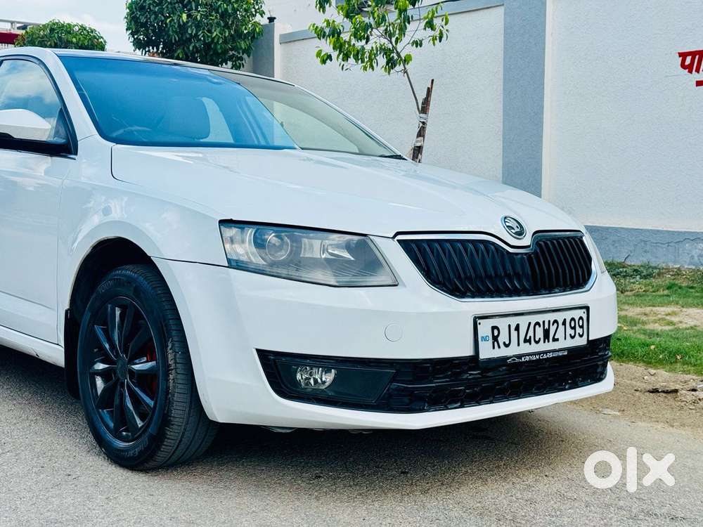 Skoda Octavia Elegance 2.0 Tdi At, 2013, Diesel