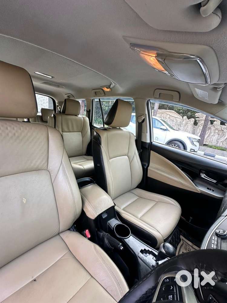 Toyota Innova Crysta 2.8 Zx At, 2016, Diesel