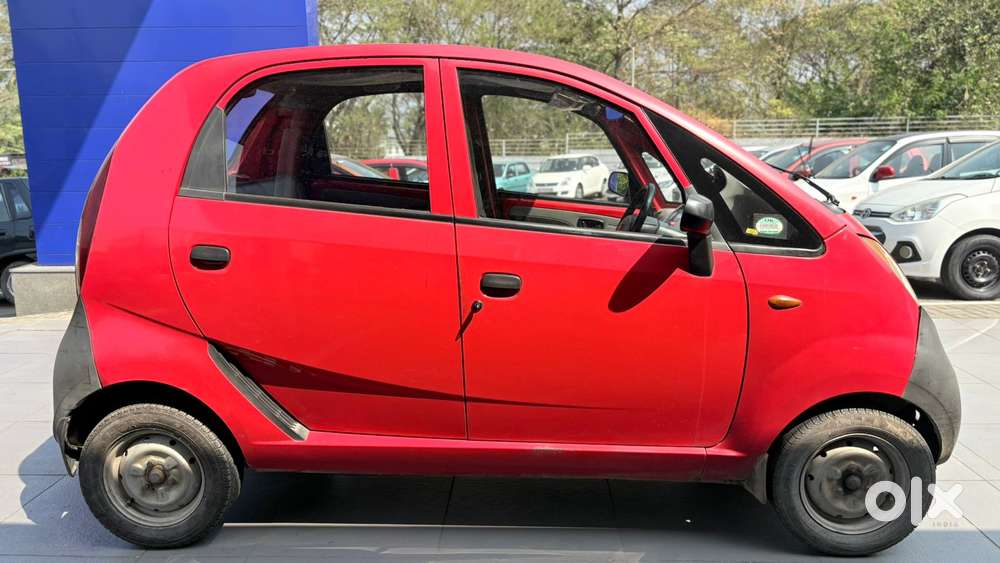 Tata Nano Xe, 2013, Petrol