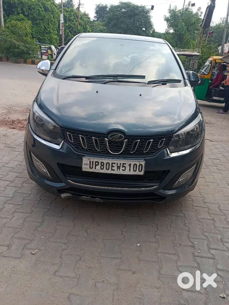 Mahindra Marazzo